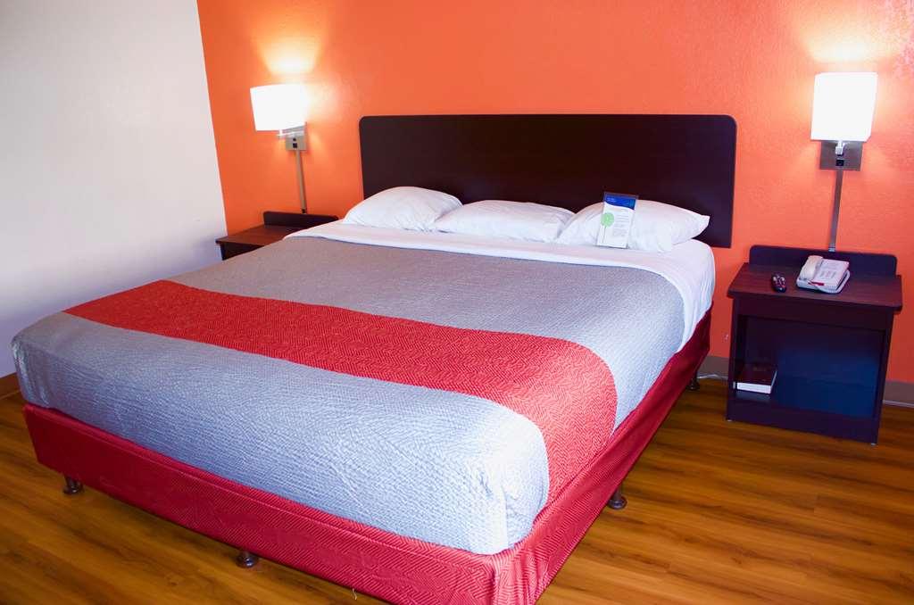 Motel 6-New Stanton, Pa Δωμάτιο φωτογραφία