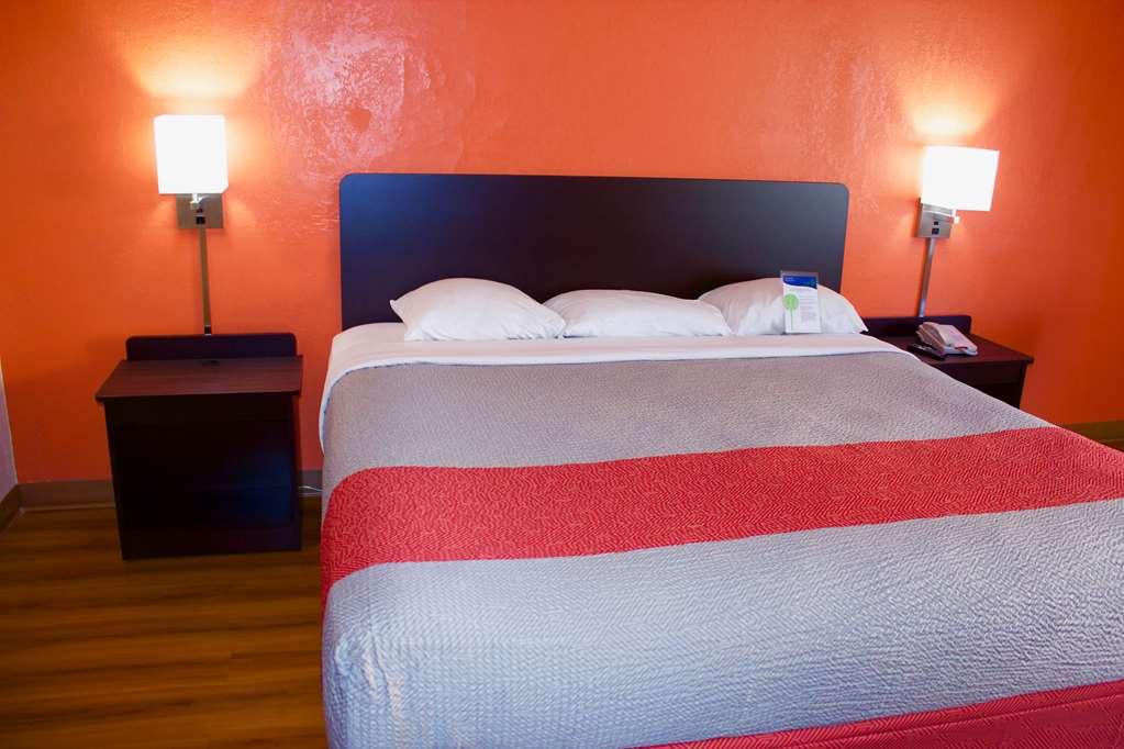 Motel 6-New Stanton, Pa Δωμάτιο φωτογραφία