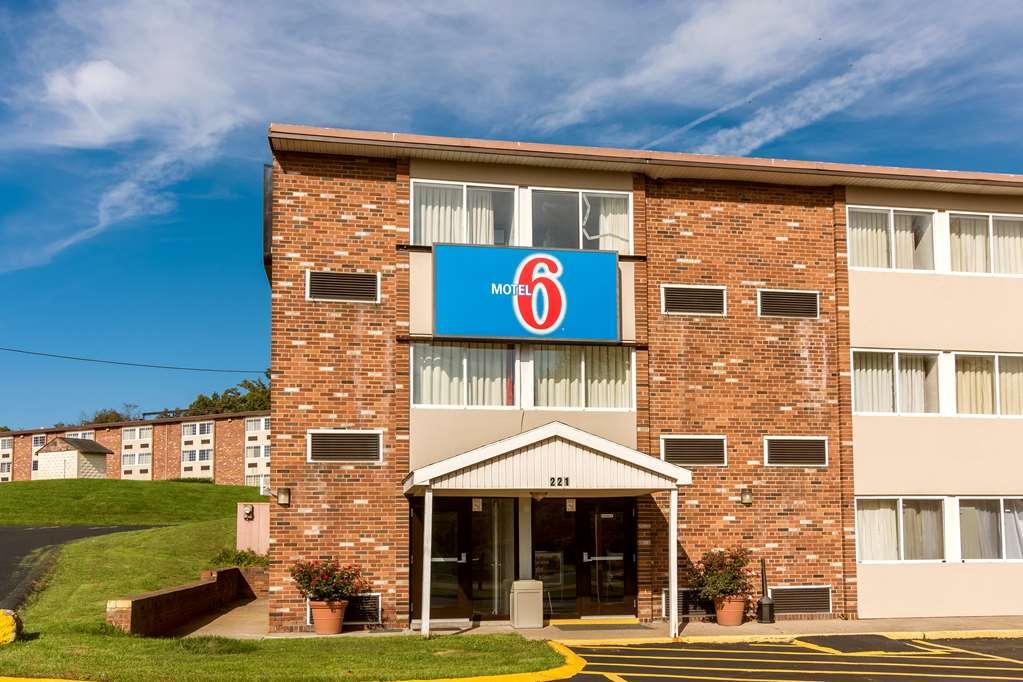 Motel 6-New Stanton, Pa Εξωτερικό φωτογραφία