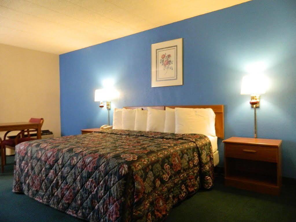 Motel 6-New Stanton, Pa Εξωτερικό φωτογραφία