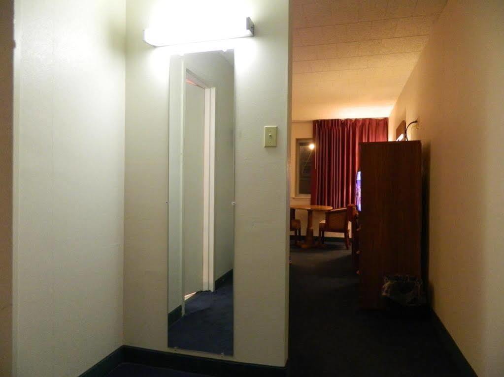 Motel 6-New Stanton, Pa Εξωτερικό φωτογραφία