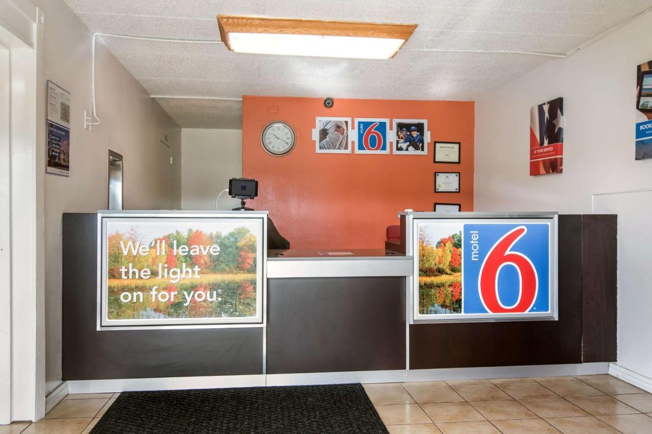 Motel 6-New Stanton, Pa Εξωτερικό φωτογραφία